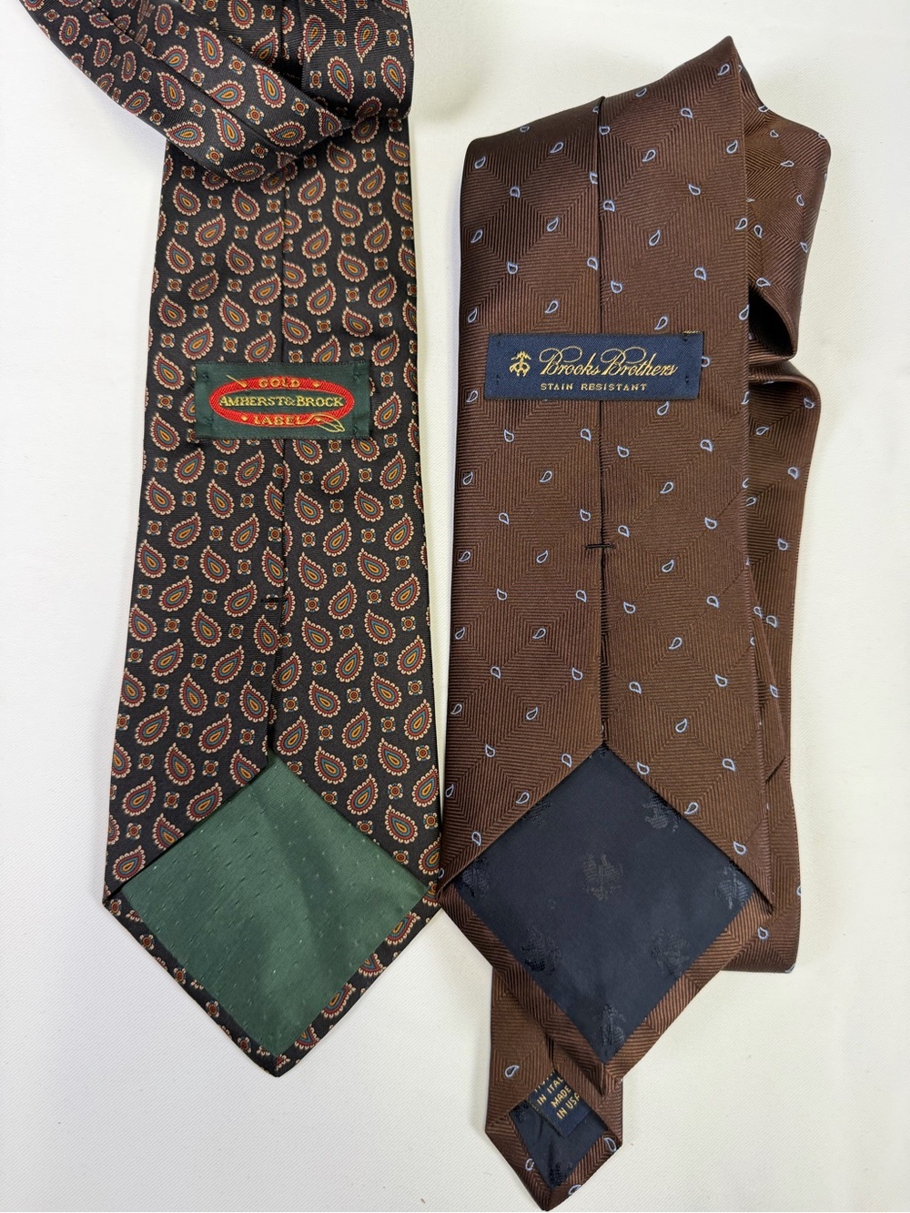 2 beautiful high quality paisley silk ties - Brooks Brothers & Amherst & Brock